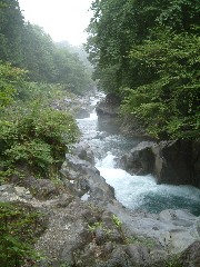 憾満ガ淵の流れ